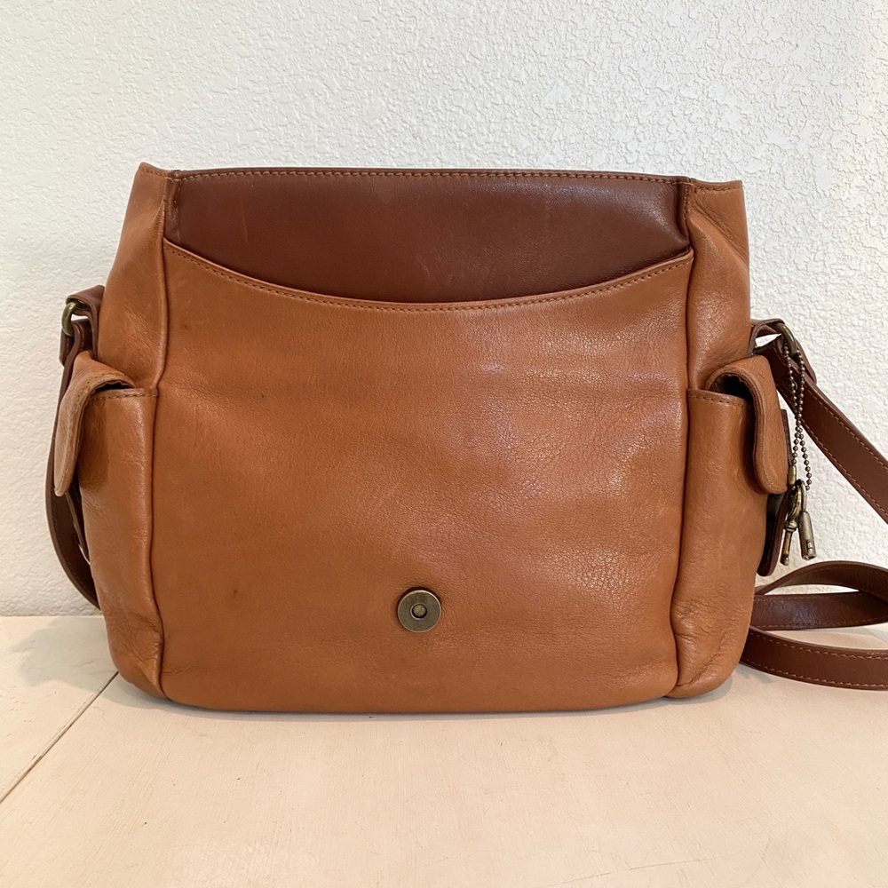 Fossil Tan and Brown Leather Messenger Bag Crossbody - Picture 6 of 12